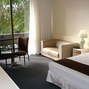 Motel Frankston International Room photo