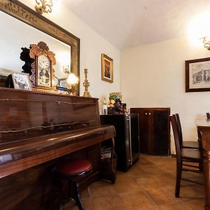 Bed and Breakfast Borgo Tepolini Country House Castel del Piano  Exterior photo