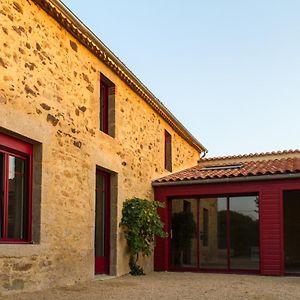 Bed and Breakfast Le Puy Carmin - Chambre D'Hotes Avec Jacuzzi Bazoges-en-Paillers Exterior photo