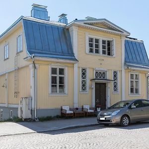 Bed and Breakfast Matin Ja Maijan Majatalo Hämeenlinna Exterior photo