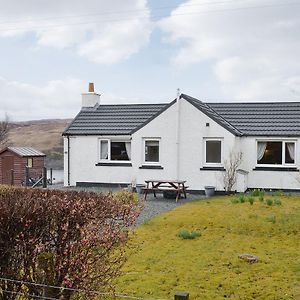 Fernilea Cottage Carbost  Exterior photo