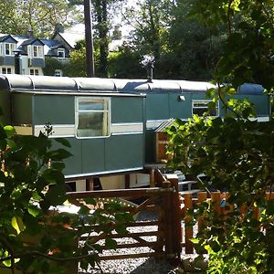 Hotel Showman'S Wagon At Coed Cae Dolgellau Exterior photo