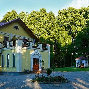 Hotel Lecu Muiza Leci Exterior photo