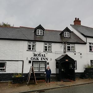 Hotel The Royal Oak Kington  Exterior photo