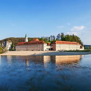 Hotel Gästehaus St. Georg - Weltenburger Klosterbetriebe GmbH Kelheim Exterior photo