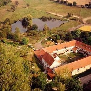 Hotel La Ferme Des Moulineaux Bailly  Exterior photo