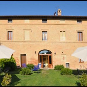 Bed and Breakfast Fonte Dei Tufi Siena Exterior photo