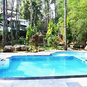 Hotel Bison Woods Yercaud Exterior photo