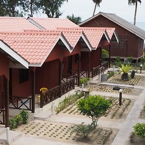 Hotel Samudra Beach Chalet Perhentian Island Exterior photo