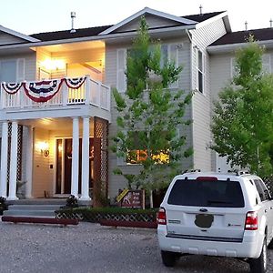 Bed and Breakfast Lions Gate Manor Lava Hot Springs Exterior photo