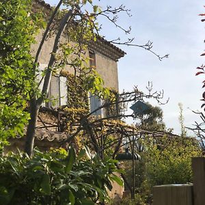 La Belle Etoile Chambres Roaix Exterior photo