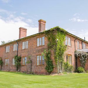 Villa Kenwick Farm House Ellesmere Exterior photo