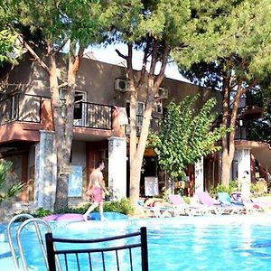 Atillas Getaway Holiday Resort Izmir Exterior photo