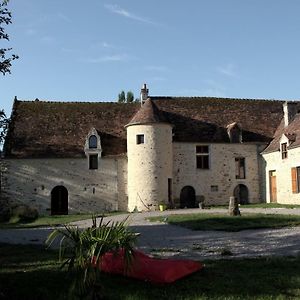 Bed and Breakfast Ferme-Château de Cordey&Spa Exterior photo