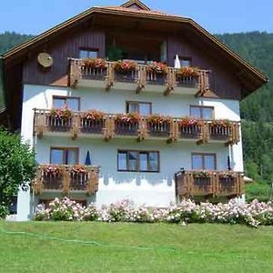 Hotel Haus Rohr Weissensee Exterior photo