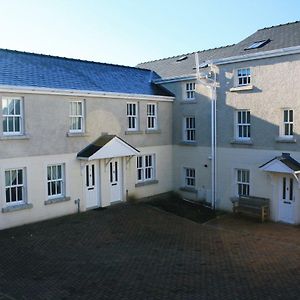 Villa 5 Laurel Court Ulverston Exterior photo