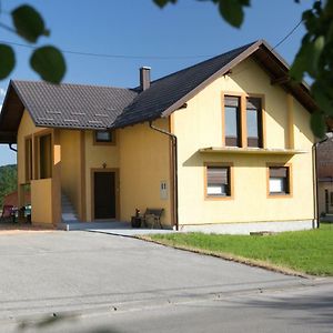 Ferienwohnung Apartman Lori Otočac Exterior photo