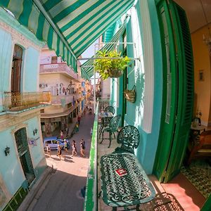 Bed and Breakfast Casa Colonial Tere Havanna Exterior photo