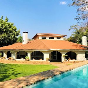 Villa Africa House Malawi Lilongwe Exterior photo