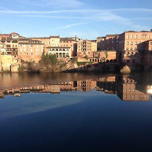 Bed and Breakfast Comfort And Fab Views Albi Exterior photo