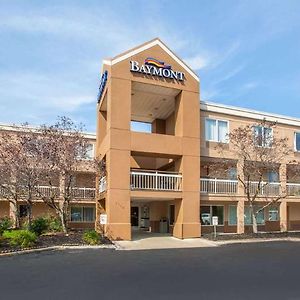 Hotel Baymont By Wyndham Canton Exterior photo