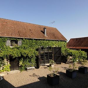 Villa L'Oustal Du Domaine De Louveraude Saint-Dizier-la-Tour Exterior photo