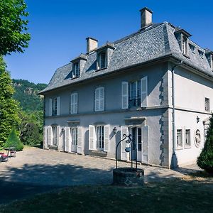 Bed and Breakfast Le Kino Panorama Vic-sur-Cère Exterior photo