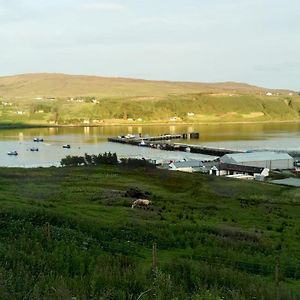 Ferienwohnung Harbor View Uig  Exterior photo