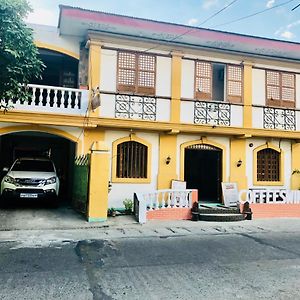 Bed and Breakfast Coffeeswings Lodging House Vigan City Exterior photo