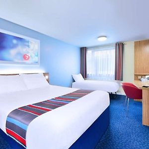 Travelodge Exeter M5 Exterior photo