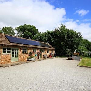 Villa The Old Dairy Westbury on Severn Exterior photo