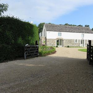 Old Village Barn Woodford  Exterior photo