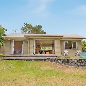 On The Green - Pauanui Holiday Home Exterior photo