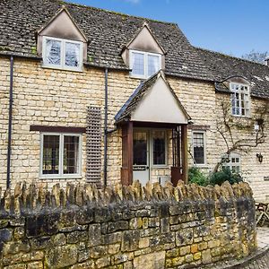 Villa Anne Boleyn Winchcombe Exterior photo