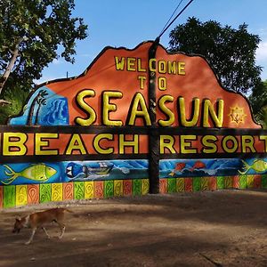 Seasun Beach Resort&Hotel Lucapon Exterior photo