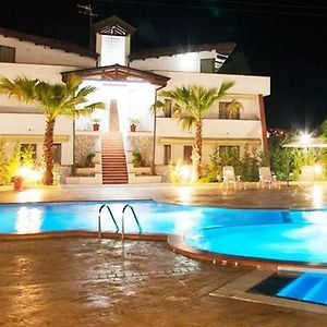 Suite Hotel Club Dominicus Grisolia Exterior photo