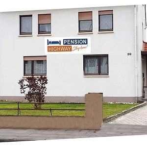 Hotel Pension Highway Bünde Exterior photo