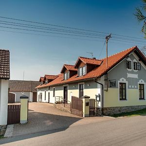 Hotel Penzion Orlov Příbram Exterior photo