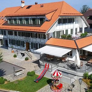 Hotel Gasthof zum Schlüssel Ueberstorf Exterior photo